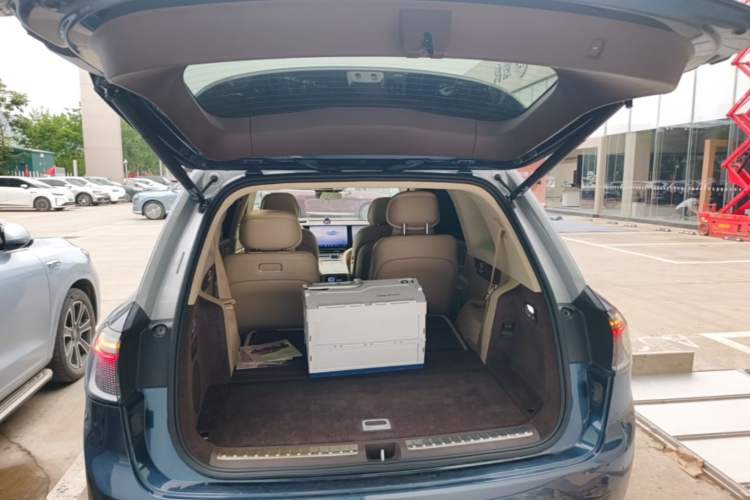 Used Hima AITO M9 2025 Extended-Range Ultra Version 52 kWh 6-Seater Trunk