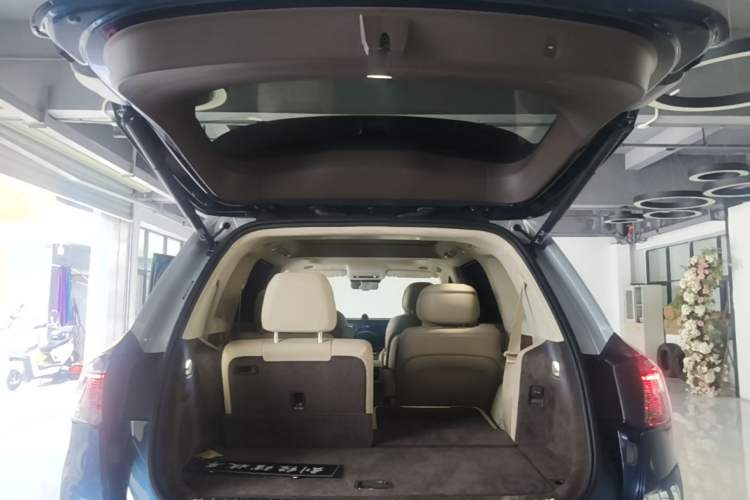 Used Hima AITO M9 2025 Extended-Range Ultra Version 52 kWh 6-Seater Trunk
