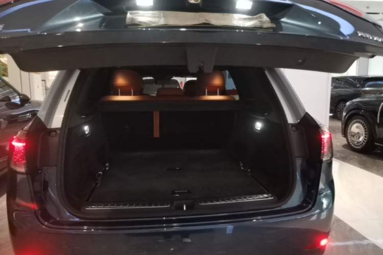 Used Hima AITO M9 2025 Extended-Range Max Version 52 kWh 5-Seater Edition Trunk