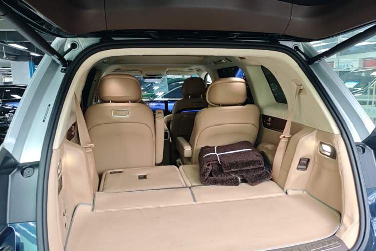 Used Hima AITO M9 2025 Extended-Range Ultra Version 52 kWh 6-Seater Trunk