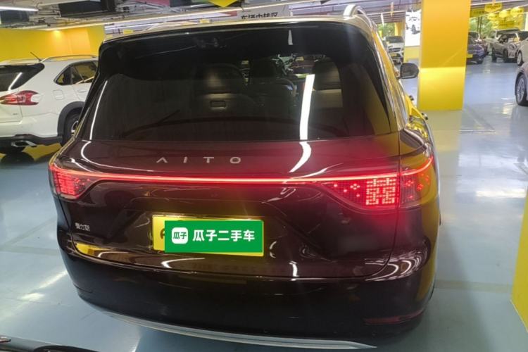 Used Hima AITO M9 2025 Extended-Range Ultra Version 52 kWh 6-Seater Rear