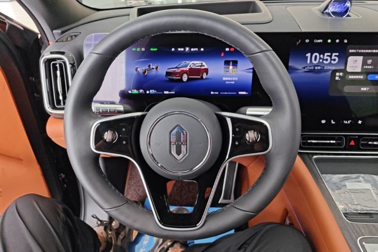 Used Hima AITO M9 2025 Extended-Range Max Version 52 kWh 5-Seater Edition Steering Wheel