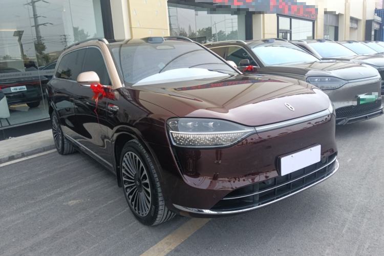 Used Hima AITO M9 2025 Extended-Range Ultra Version 52 kWh 5-Seater Edition Front Right 45 Deg