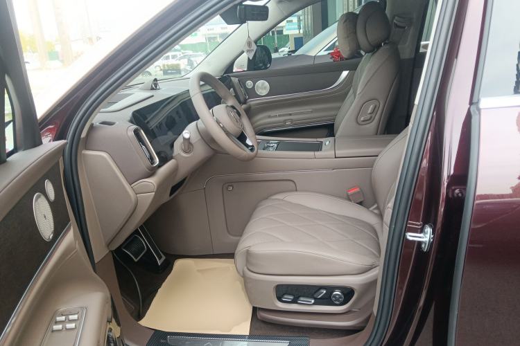 Used Hima AITO M9 2025 Extended-Range Ultra Version 52 kWh 5-Seater Edition Left Front Seat
