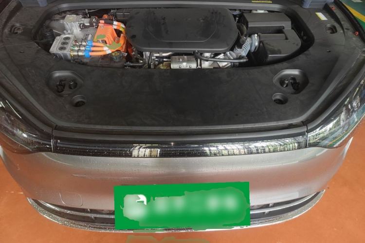 Used Hima AITO M9 2025 Extended-Range Ultra Version 52 kWh 6-Seater Engine Bay