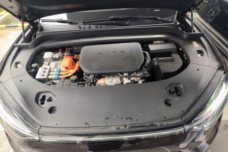 Used Hima AITO M9 2025 Extended-Range Ultra Version 52 kWh 6-Seater Engine Bay
