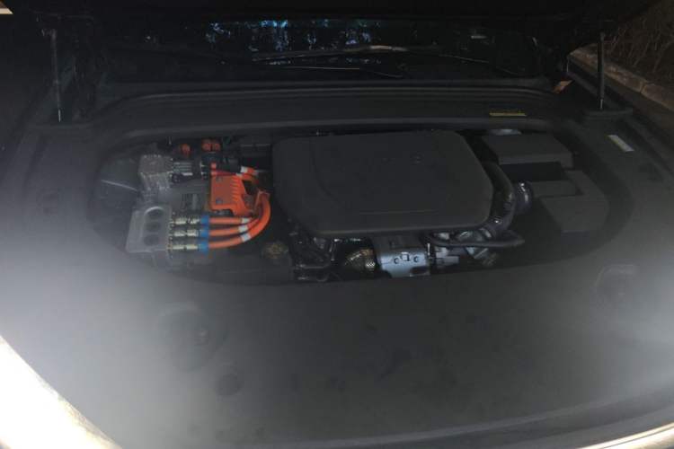 Used Hima AITO M9 2025 Extended-Range Ultra Version 52 kWh 6-Seater Engine Bay