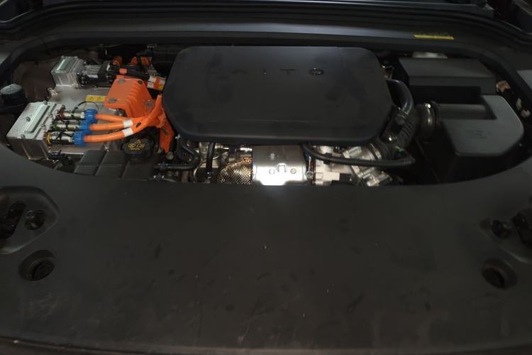 Used Hima AITO M9 2025 Extended-Range Ultra Version 52 kWh 6-Seater Engine Bay