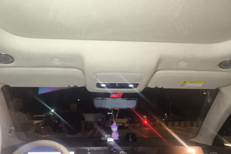 Used Hima AITO M9 2025 Extended-Range Ultra Version 52 kWh 5-Seater Edition Headliner