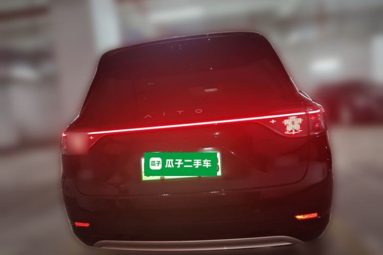 Used Hima AITO M9 2025 Extended-Range Ultra Version 52 kWh 6-Seater Rear