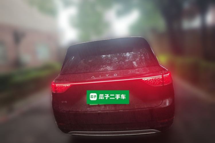 Used Hima AITO M9 2025 Extended-Range Ultra Version 52 kWh 6-Seater Rear