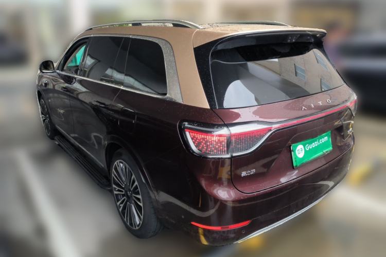 Used Hima AITO M9 2025 Extended-Range Ultra Version 52 kWh 6-Seater Rear Left 45 Deg