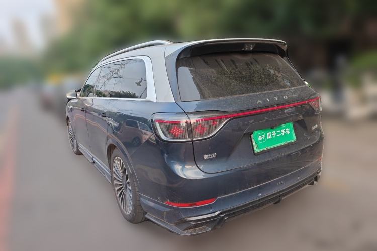 Used Hima AITO M9 2025 Extended-Range Ultra Version 52 kWh 6-Seater Rear Left 45 Deg
