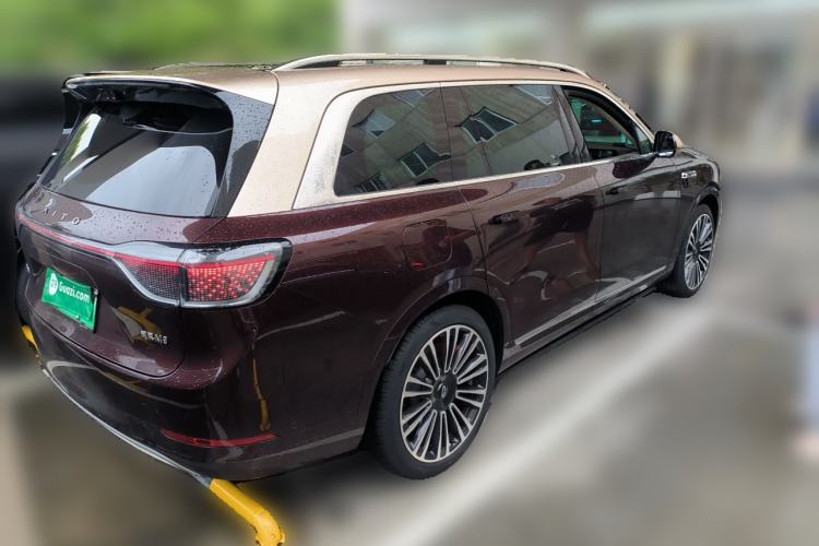 Used Hima AITO M9 2025 Extended-Range Ultra Version 52 kWh 6-Seater Rear Right 45 Deg