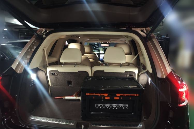 Used Hima AITO M9 2025 Extended-Range Ultra Version 52 kWh 6-Seater Trunk