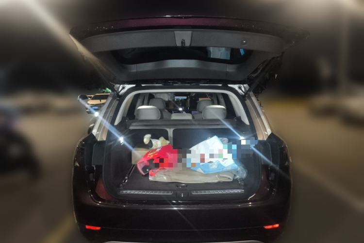 Used Hima AITO M9 2025 Extended-Range Ultra Version 52 kWh 5-Seater Edition Trunk