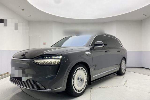 Ojetý Hima AITO M9 2025 Extended-Range Ultra Version 52 kWh 5-Seater Edition
