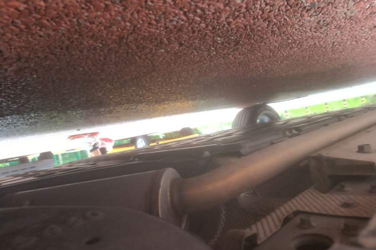 Used Hima AITO M9 2025 Extended-Range Ultra Version 52 kWh 6-Seater Chassis Front Right