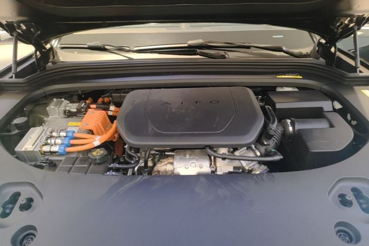 Used Hima AITO M9 2025 Extended-Range Ultra Version 52 kWh 6-Seater Engine Bay