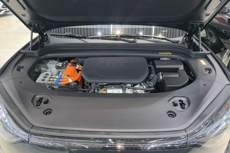 Used Hima AITO M9 2025 Extended-Range Ultra Version 52 kWh 5-Seater Edition Engine Bay
