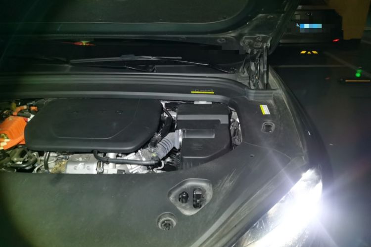 Used Hima AITO M9 2025 Extended-Range Ultra Version 52 kWh 6-Seater Engine Bay Left