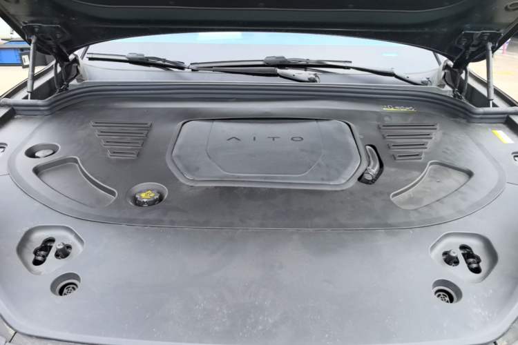 Used Hima AITO M9 2025 Extended-Range Ultra Version 52 kWh 5-Seater Edition Engine Bay