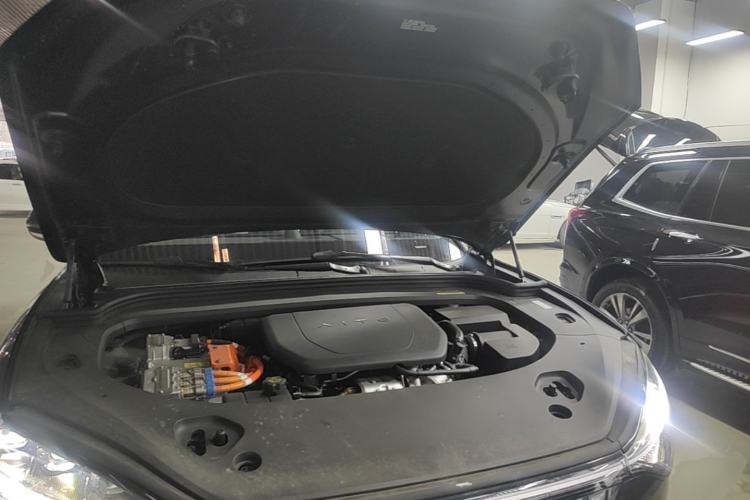 Used Hima AITO M9 2025 Extended-Range Ultra Version 52 kWh 6-Seater Engine Bay