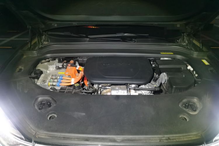 Used Hima AITO M9 2025 Extended-Range Ultra Version 52 kWh 6-Seater Engine Bay