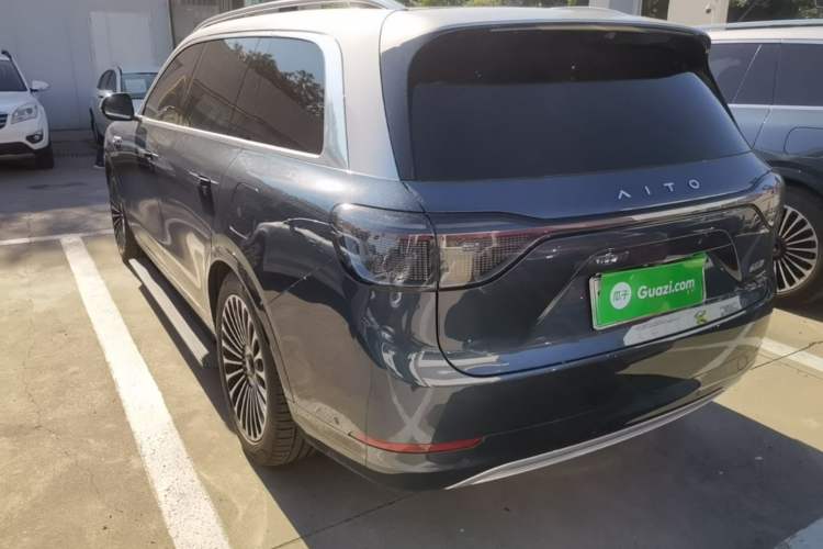Used Hima AITO M9 2025 Extended-Range Ultra Version 52 kWh 5-Seater Edition Exterior 2