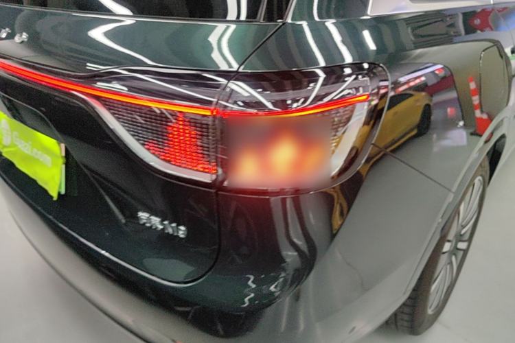 Used Hima AITO M9 2025 Extended-Range Max Version 52 kWh 6-Seater Edition Exterior 3