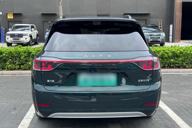 Used Hima AITO M9 2025 Pure Electric Ultra Version 100 kWh 6-Seater Model Exterior 4