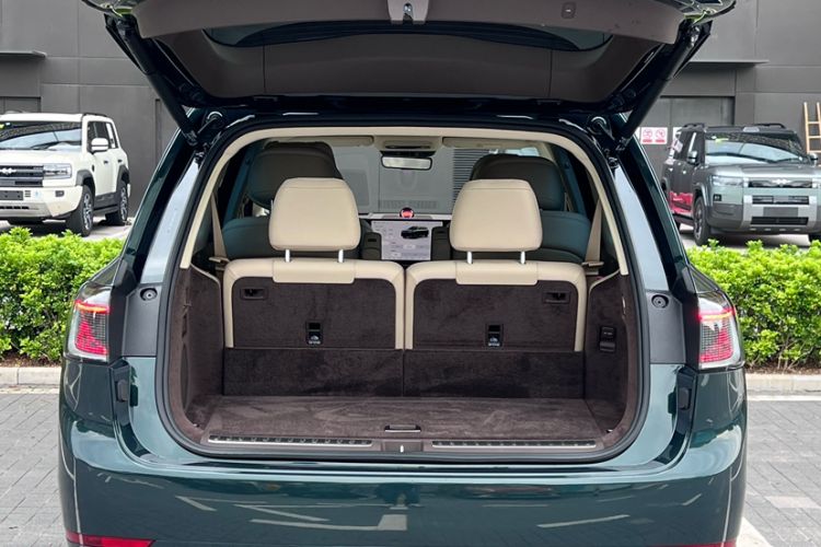Used Hima AITO M9 2025 Pure Electric Ultra Version 100 kWh 6-Seater Model Exterior 5