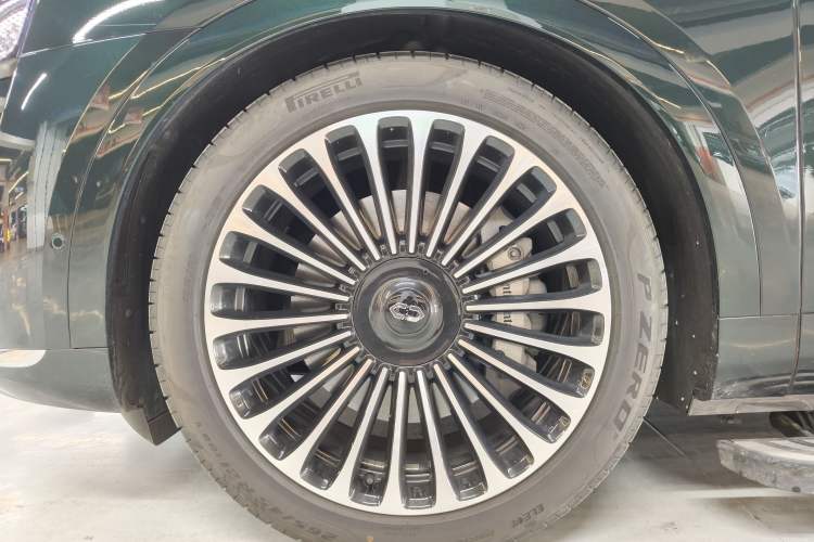 Used Hima AITO M9 2025 Pure Electric Ultra Version 100 kWh 6-Seater Model Exterior 5