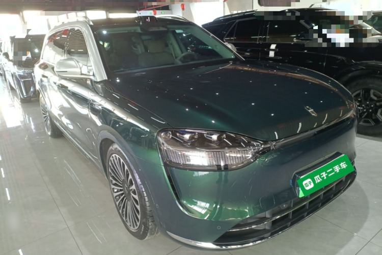 Used Hima AITO M9 2025 Extended-Range Ultra Version 52 kWh 6-Seater Front Right 45 Deg
