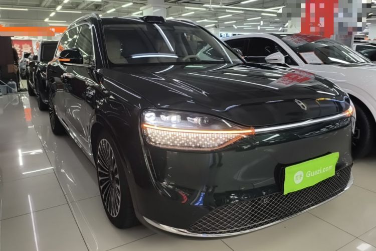 Used Hima AITO M9 2025 Pure Electric Ultra Version 100 kWh 6-Seater Model Front Right 45 Deg