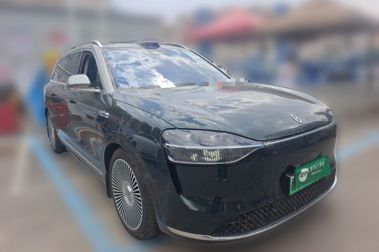 Used Hima AITO M9 2025 Extended-Range Ultra Version 52 kWh 5-Seater Edition Front Right 45 Deg