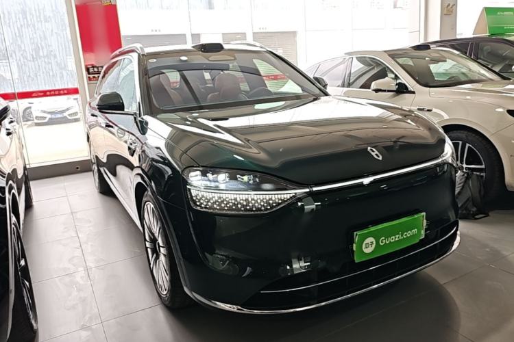 Used Hima AITO M9 2025 Extended-Range Ultra Version 52 kWh 5-Seater Edition Front Right 45 Deg