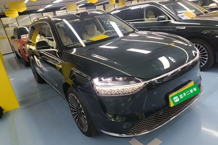 Used Hima AITO M9 2025 Pure Electric Ultra Version 100 kWh 6-Seater Model Front Right 45 Deg