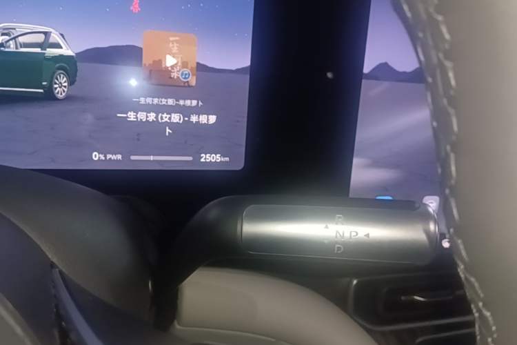 Used Hima AITO M9 2025 Model Range-Extended Max Edition 52kWh 6-seater (896-line LiDAR) Gear Lever