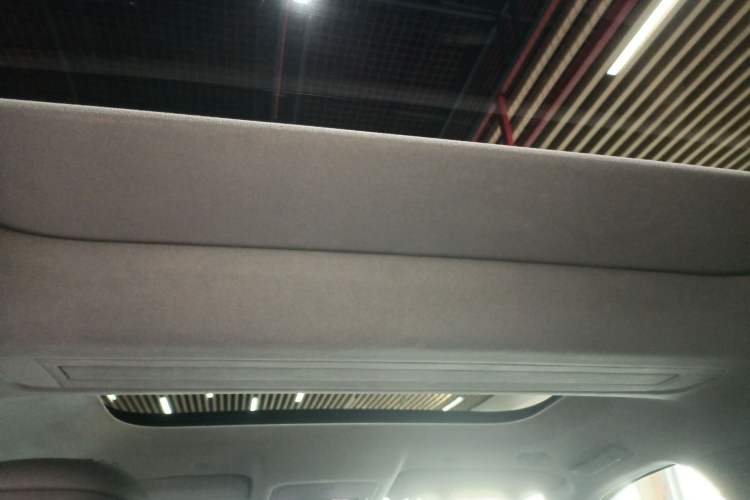 Used Hima AITO M9 2025 Extended-Range Ultra Version 52 kWh 6-Seater Headliner