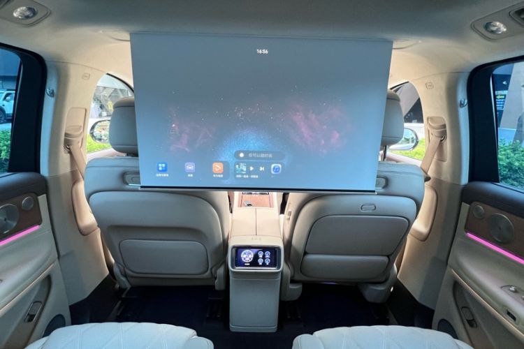 Used Hima AITO M9 2025 Pure Electric Ultra Version 100 kWh 6-Seater Model Interior 2