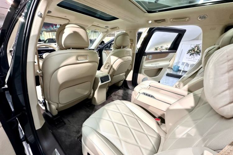 Used Hima AITO M9 2025 Pure Electric Ultra Version 100 kWh 6-Seater Model Interior 2