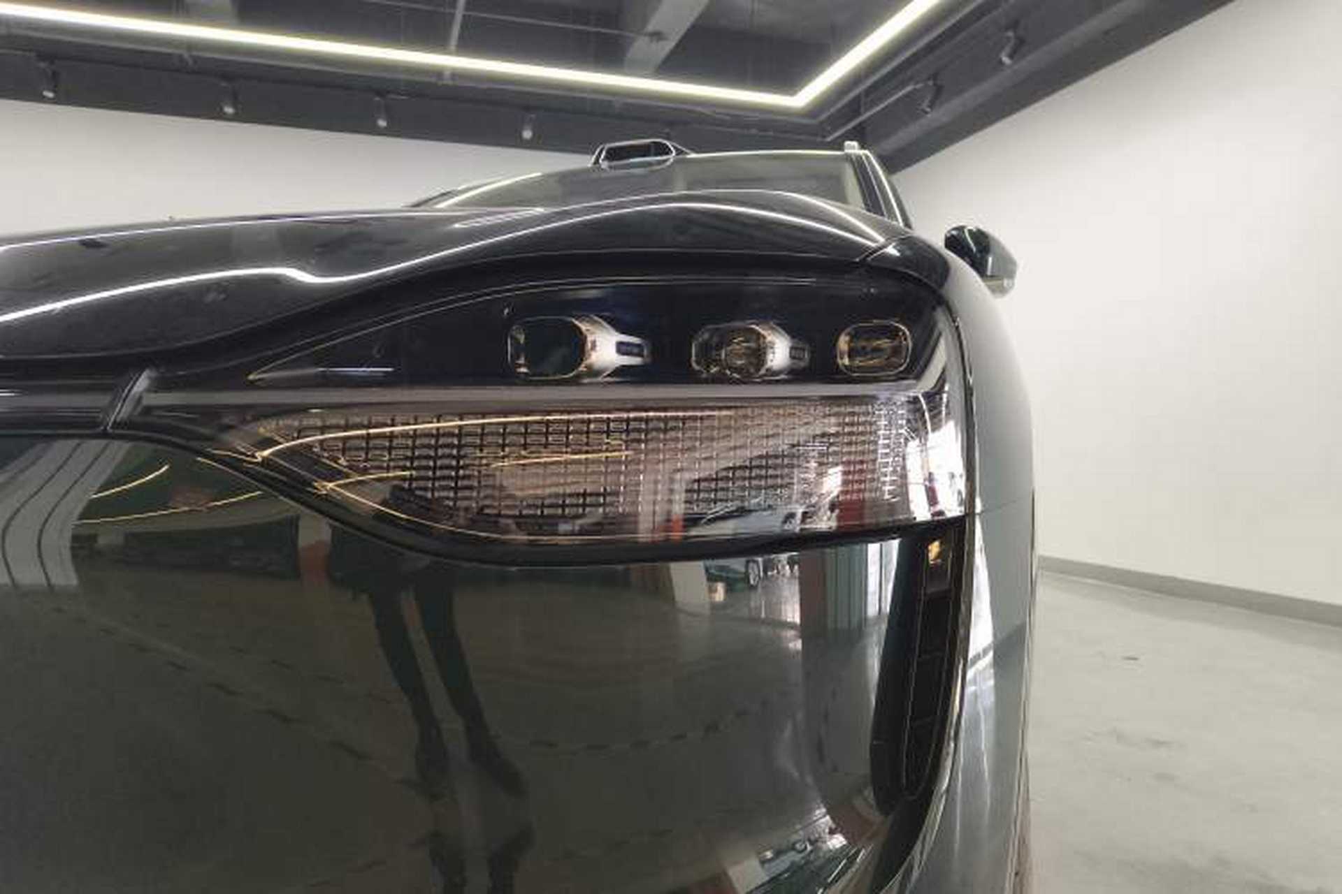 Used Hima AITO M9 2025 Pure Electric Ultra Version 100 kWh 6-Seater Model Left Front Headlight