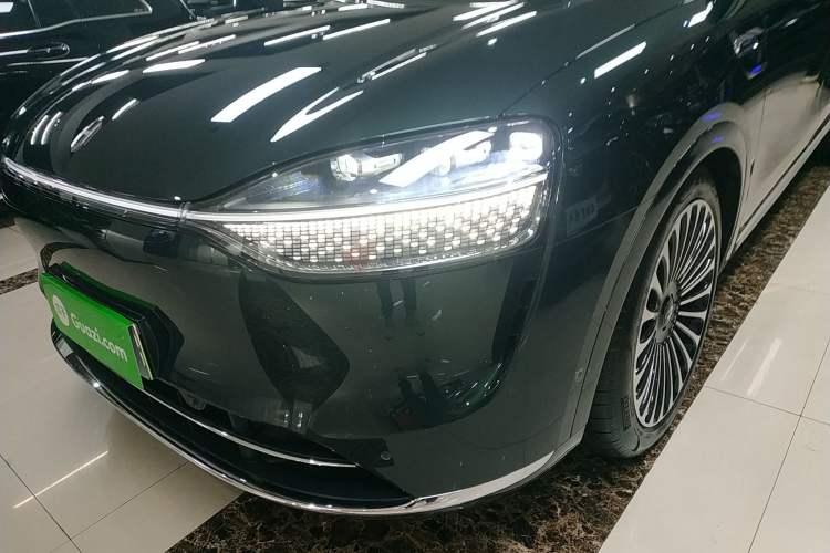 Used Hima AITO M9 2025 Extended-Range Max Version 52 kWh 6-Seater Edition Left Front Headlight