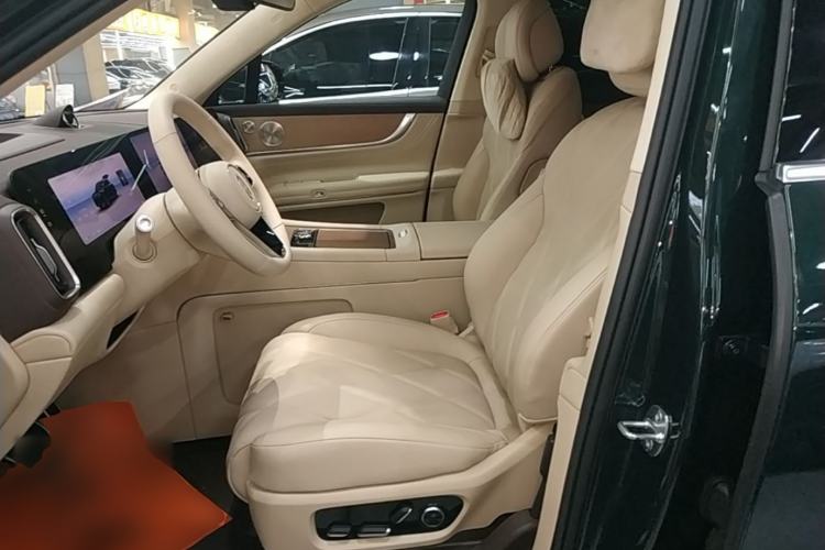 Used Hima AITO M9 2025 Pure Electric Ultra Version 100 kWh 6-Seater Model Left Front Seat