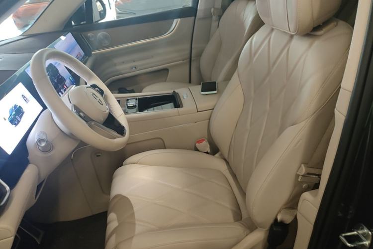 Used Hima AITO M9 2025 Pure Electric Ultra Version 100 kWh 6-Seater Model Left Front Seat