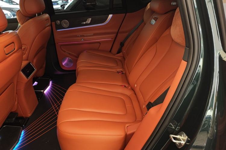 Used Hima AITO M9 2025 Extended-Range Ultra Version 52 kWh 5-Seater Edition Left Rear Seat
