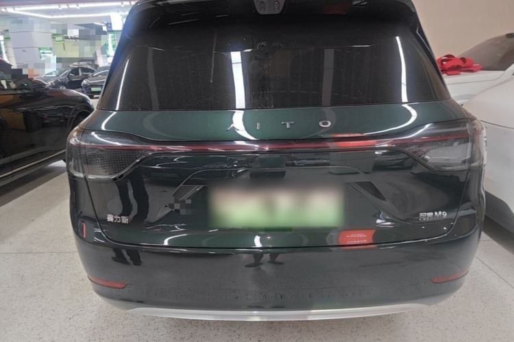 Used Hima AITO M9 2025 Extended-Range Max Version 52 kWh 6-Seater Edition Rear