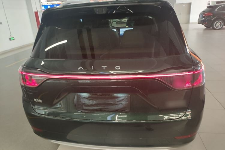 Used Hima AITO M9 2025 Pure Electric Ultra Version 100 kWh 6-Seater Model Rear