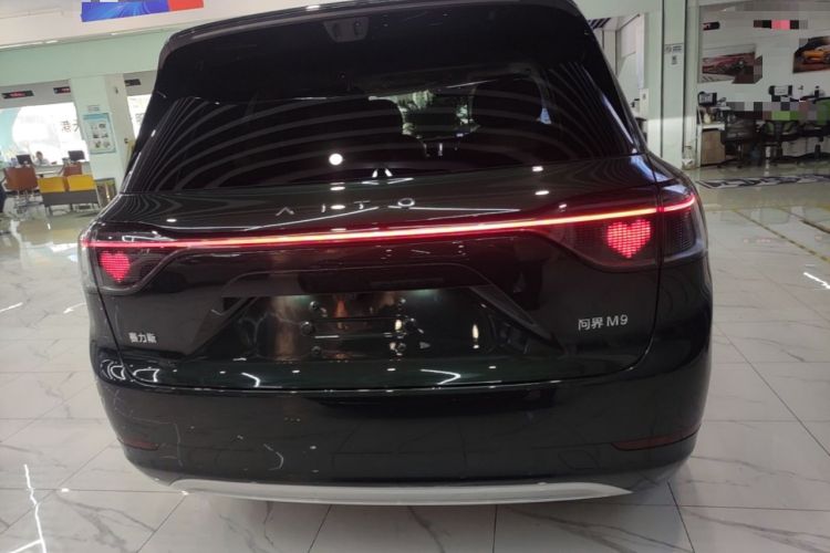 Used Hima AITO M9 2025 Extended-Range Ultra Version 52 kWh 6-Seater Rear